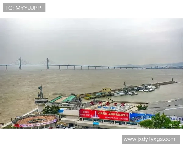 “赛道气候导航图”助运动员奔驰港珠澳大桥