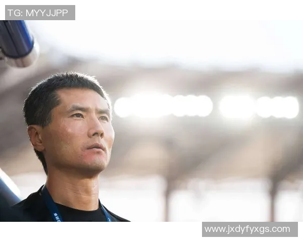 图片报头版:科特布斯宠儿找到新作业,邵佳一决议执教国足